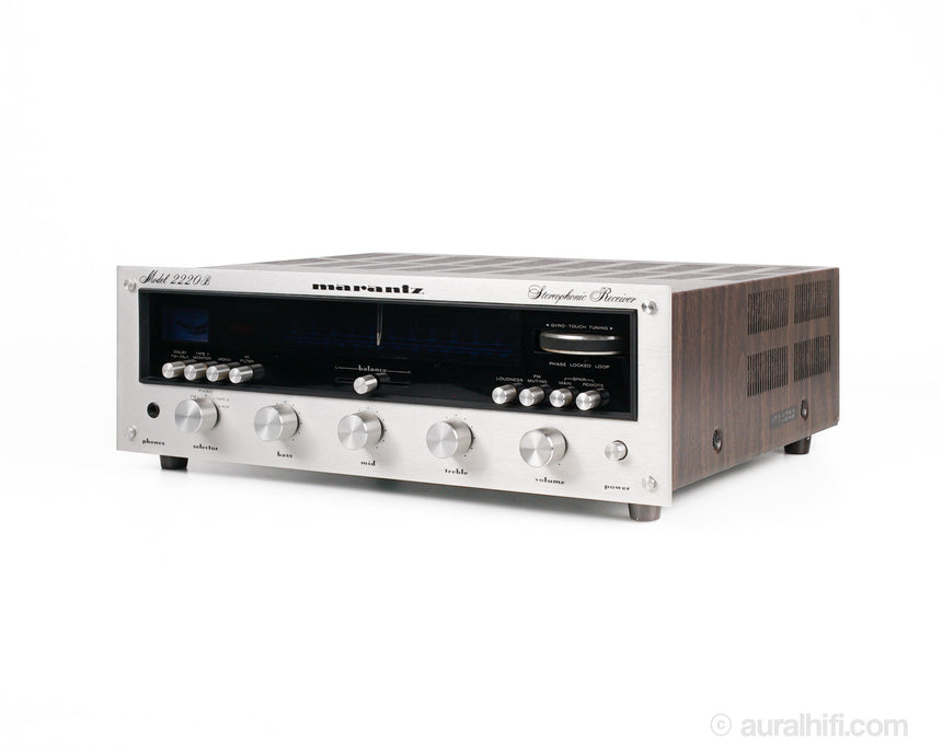 Vintage Marantz  2220B //  Solid-State Receiver