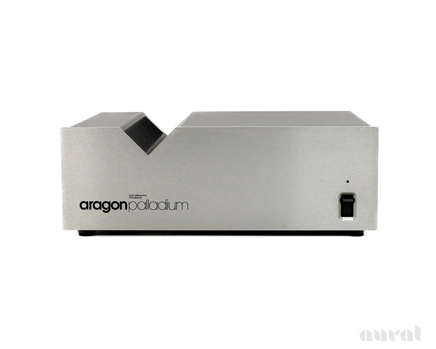 Aragon Palladium // Vintage / Solid-State Monoblock Amplifiers / Balanced Inputs / 030206/030207