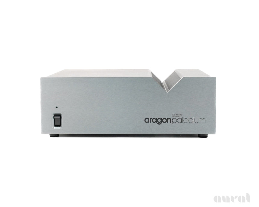 Aragon Palladium // Vintage / Solid-State Monoblock Amplifiers / Balanced Inputs / 030322/030323