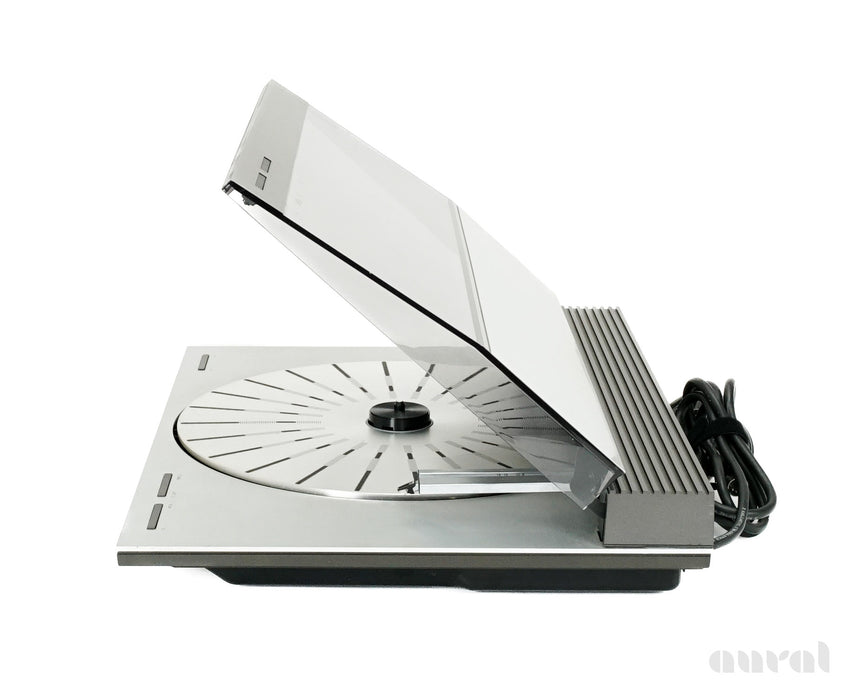 Bang & Olufsen - B&O Beogram 3300 // Vintage / Automatic Turntable / MMC5 Cartridge