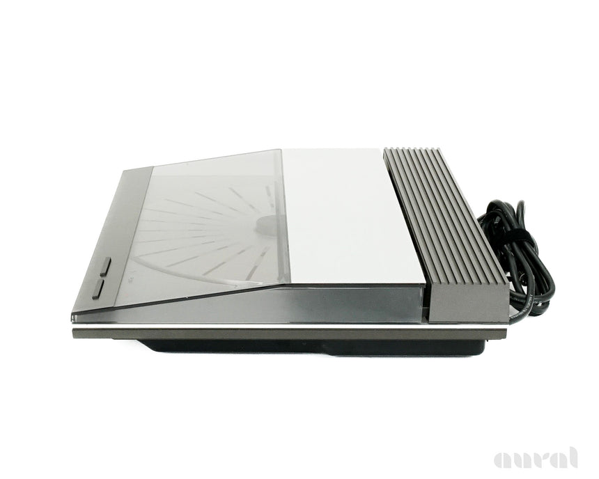 Bang & Olufsen - B&O Beogram 3300 // Vintage / Automatic Turntable / MMC5 Cartridge