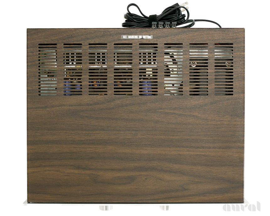 Marantz Model 1030 // Solid State Integrated Amplifier