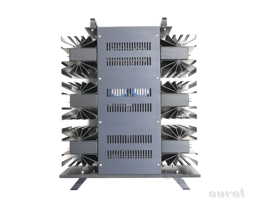 Mark Levinson No. 20.6 // Solid-State Monoblock Amplifiers / 6357 / 6368