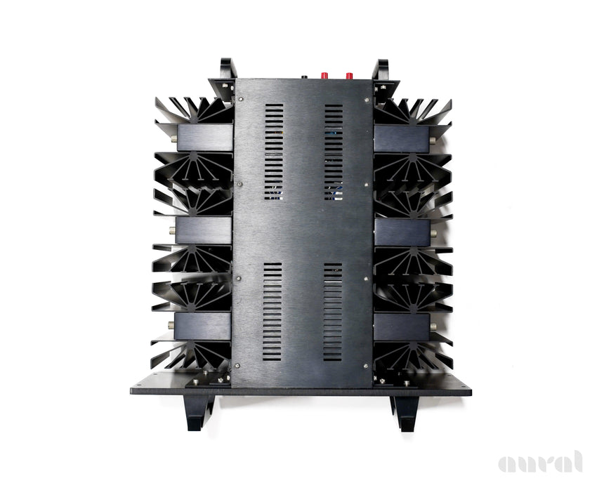Mark Levinson ML-2 // Solid-State Monoblock Amplifiers / 1466/1704