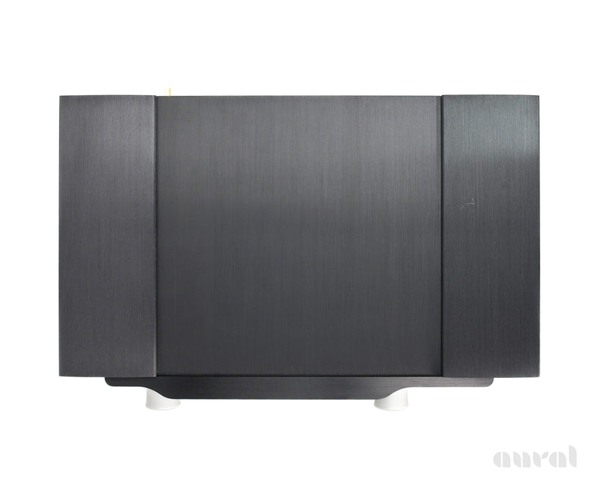 Mark Levinson No. 32 // Solid State Reference Preamplifier / MM and MC phono