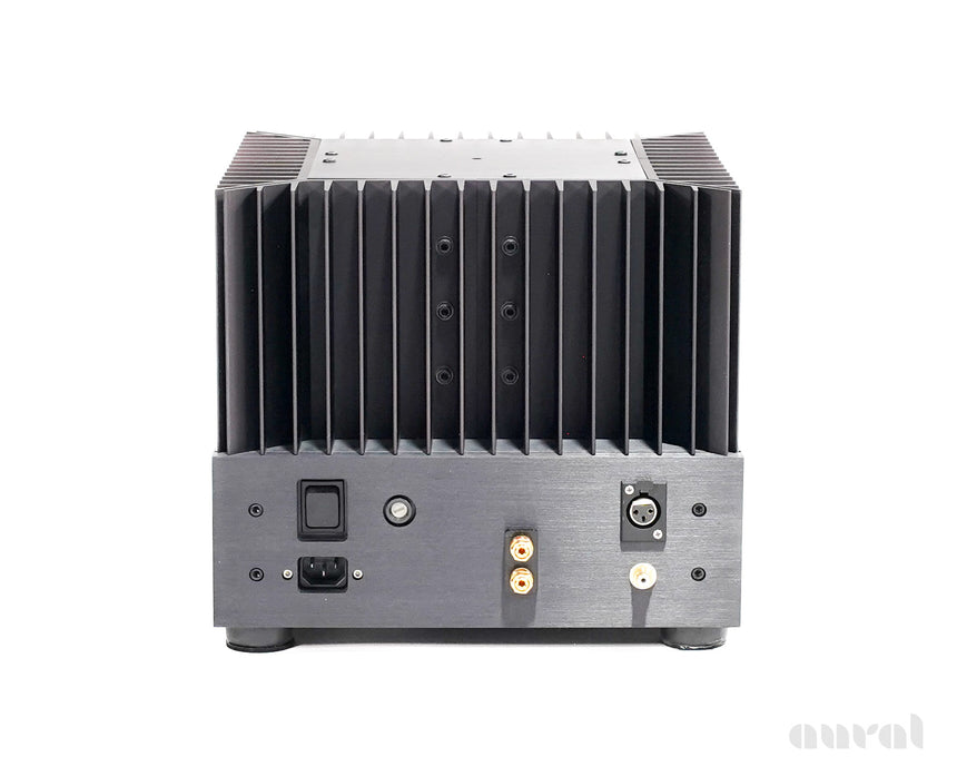 Pass Labs Aleph 0 // Vintage / Class A Monoblock Amplifiers // 4912 / 4913
