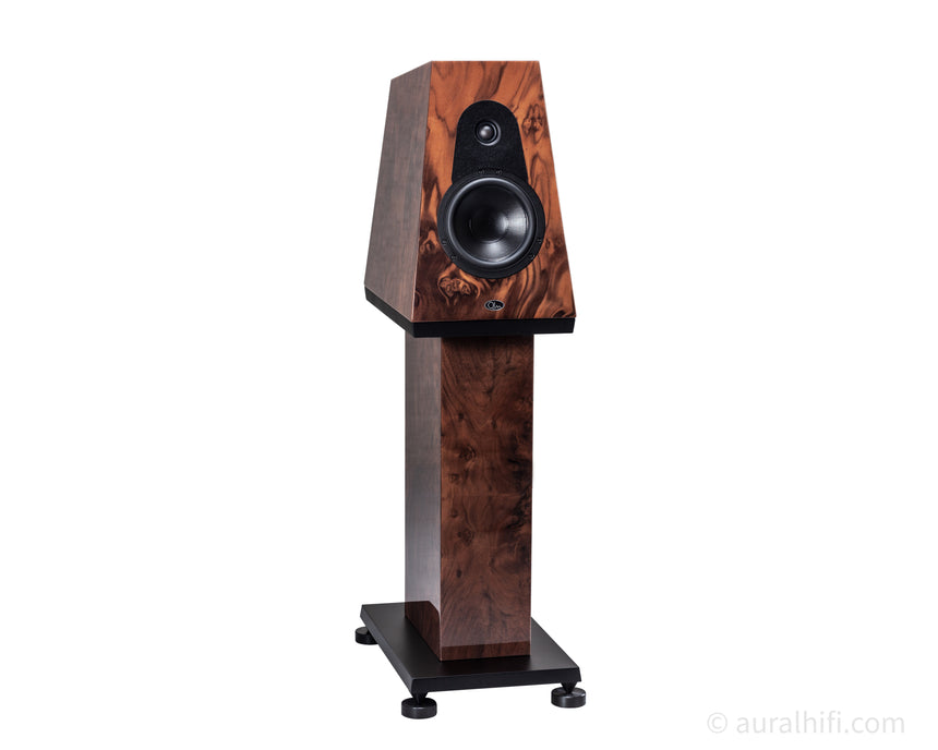 QLN Signature // New / Flagship Reference Monitors