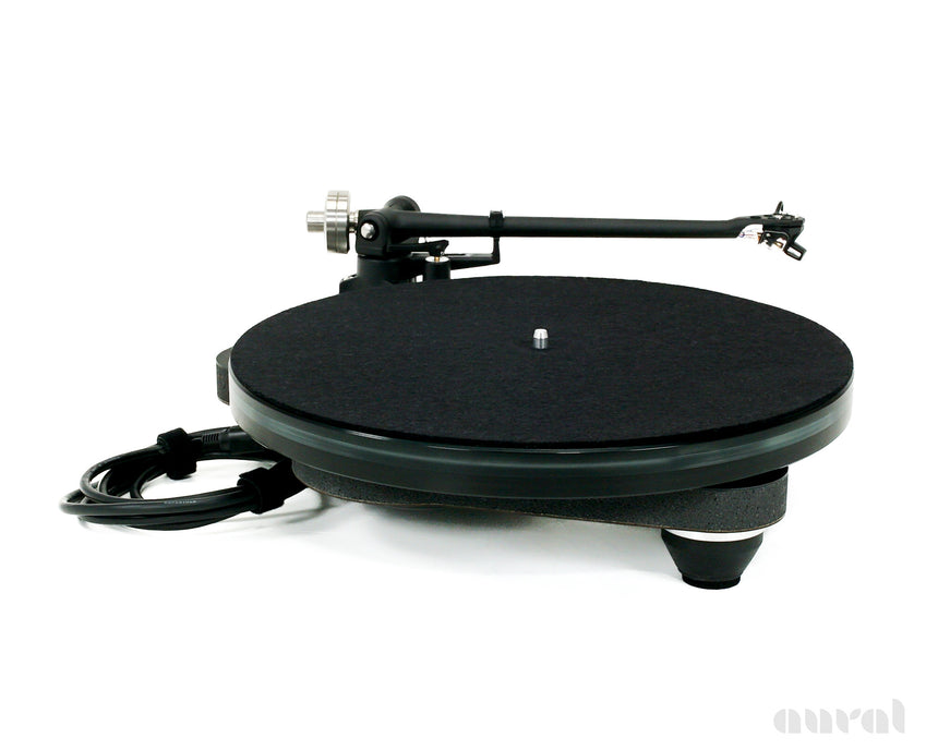 Rega Planar 8 (P8) // Preowned / Turntable with Power Supply / Ania MC Cartridge