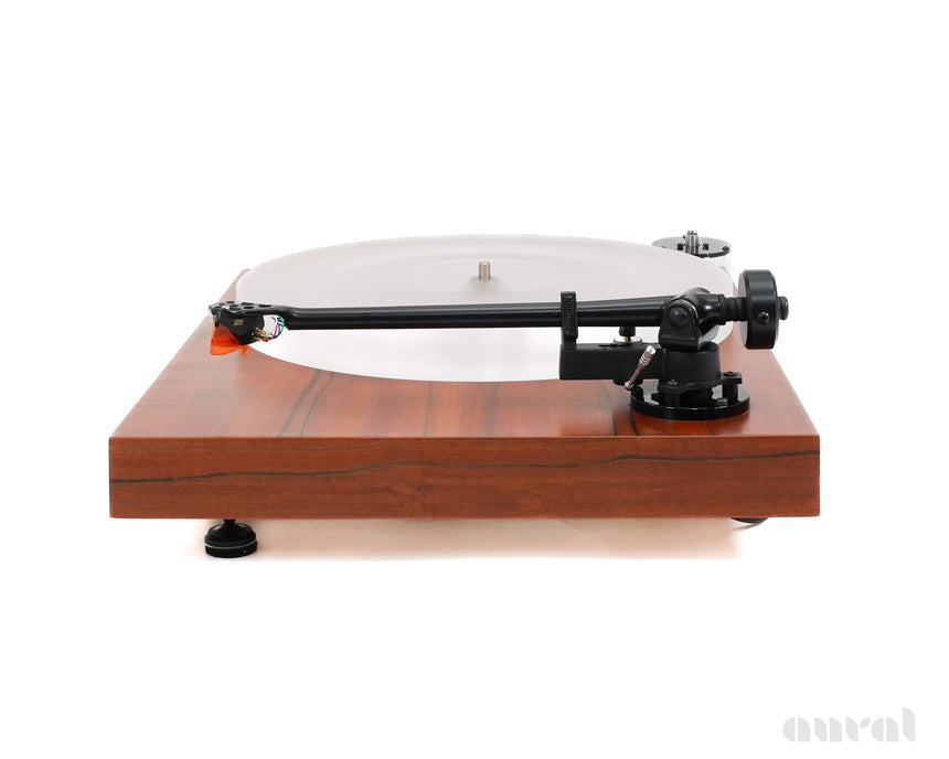 Scheu Analog Cello // Turntable / Ortofon 2M Bronze