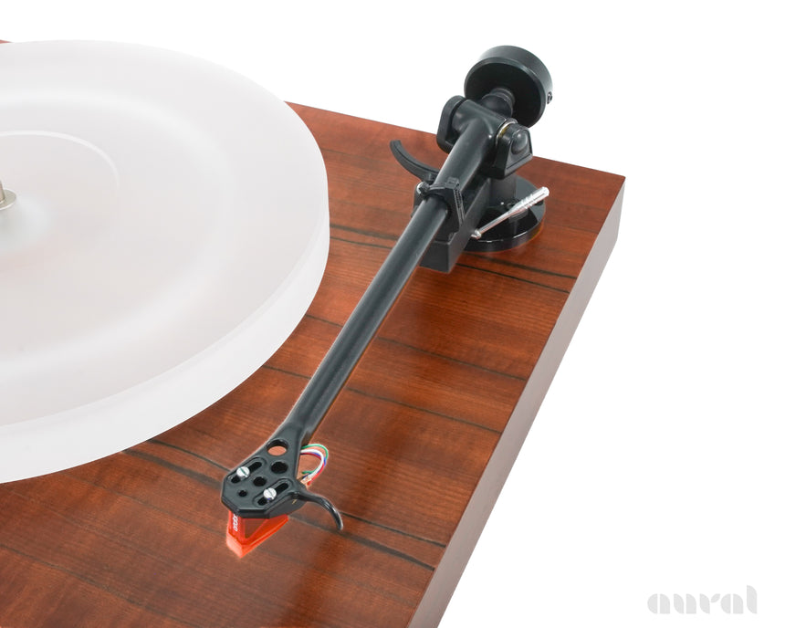 Scheu Analog Cello // Turntable / Ortofon 2M Bronze