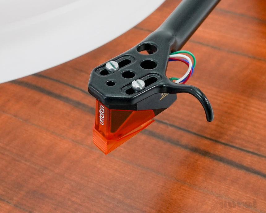 Scheu Analog Cello // Turntable / Ortofon 2M Bronze
