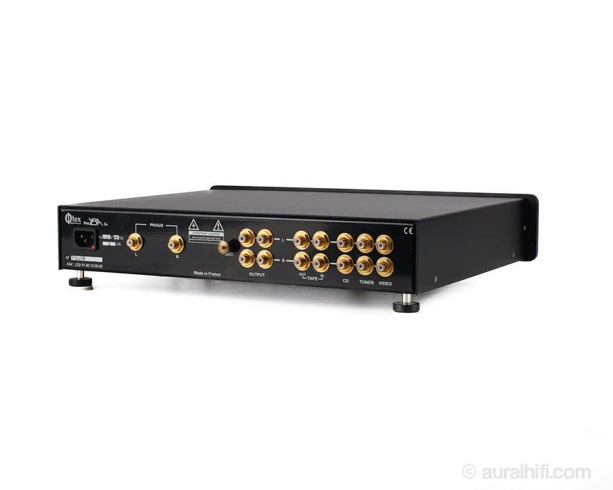 YBA 3Δ / 3 Delta // Solid-State Line Preamplifier / Original Box