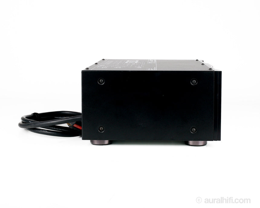 Monster Power AVS 2000 // Power Conditioner