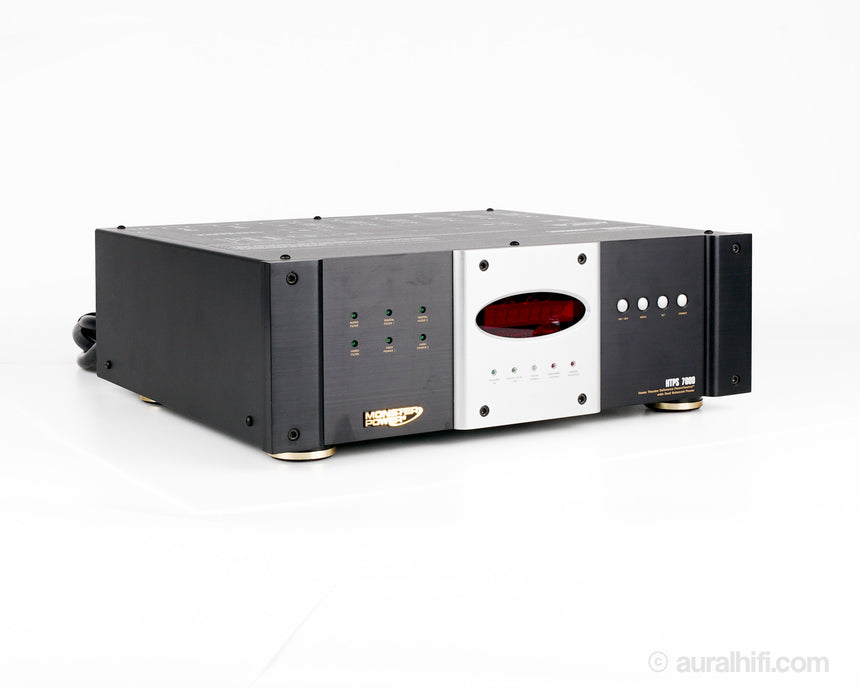 Monster Power HTPS 7000 // Power Conditioner