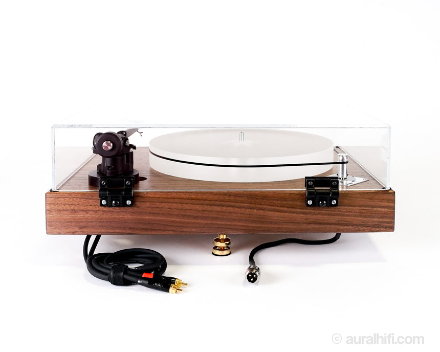 New / Sota Quasar // Turntable / RB330 Tonearm / With Dust Cover