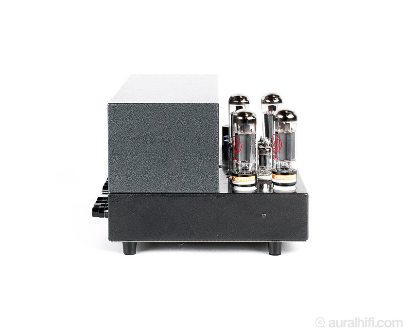 VAC Auricle MKII // Tube Amplifier