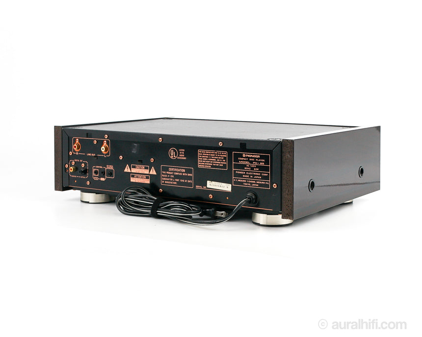 Vintage Pioneer Elite PD-65 // CD Player / Professionally Serviced