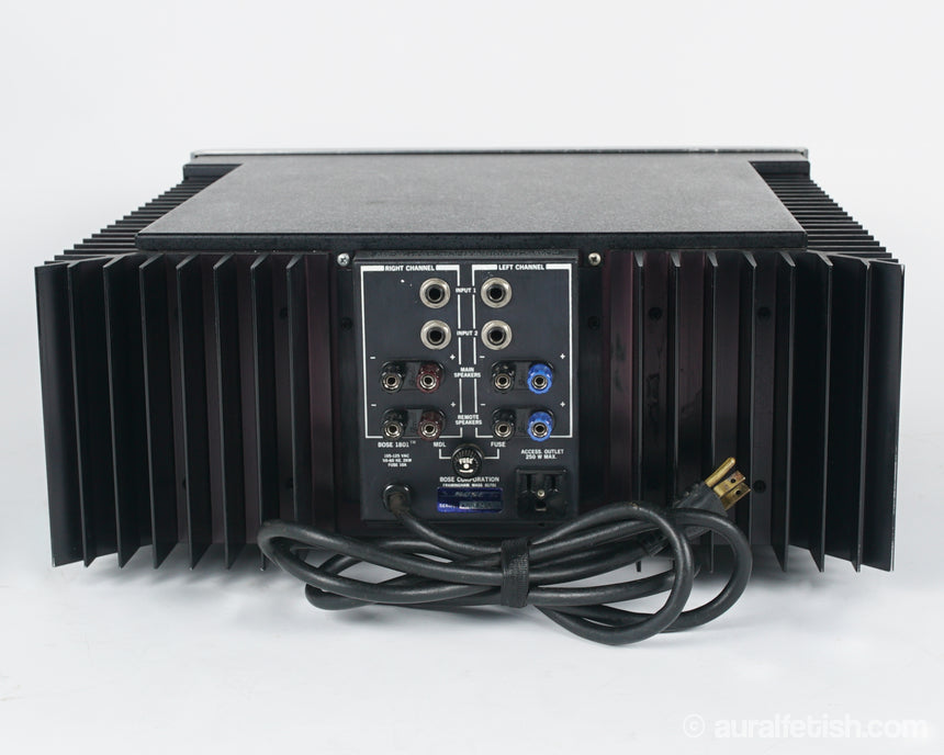Bose 1801 // Solid State Stereo Amplifier