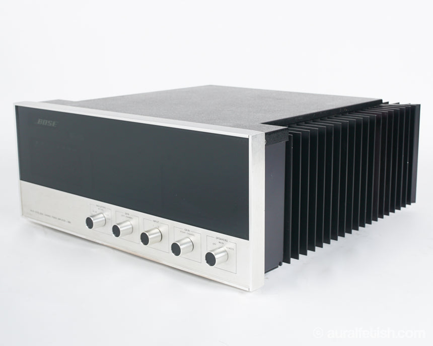 Bose 1801 // Solid State Stereo Amplifier