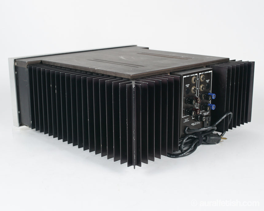 Bose 1801 // Solid State Stereo Amplifier