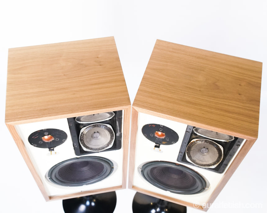 Acoustic Research AR2a // Bookshelf Speakers / Custom Restoration