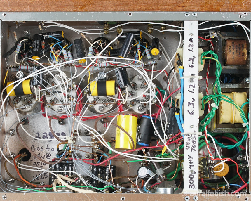 Custom Jaymanaa // 1625 Stereo Tube Amplifier