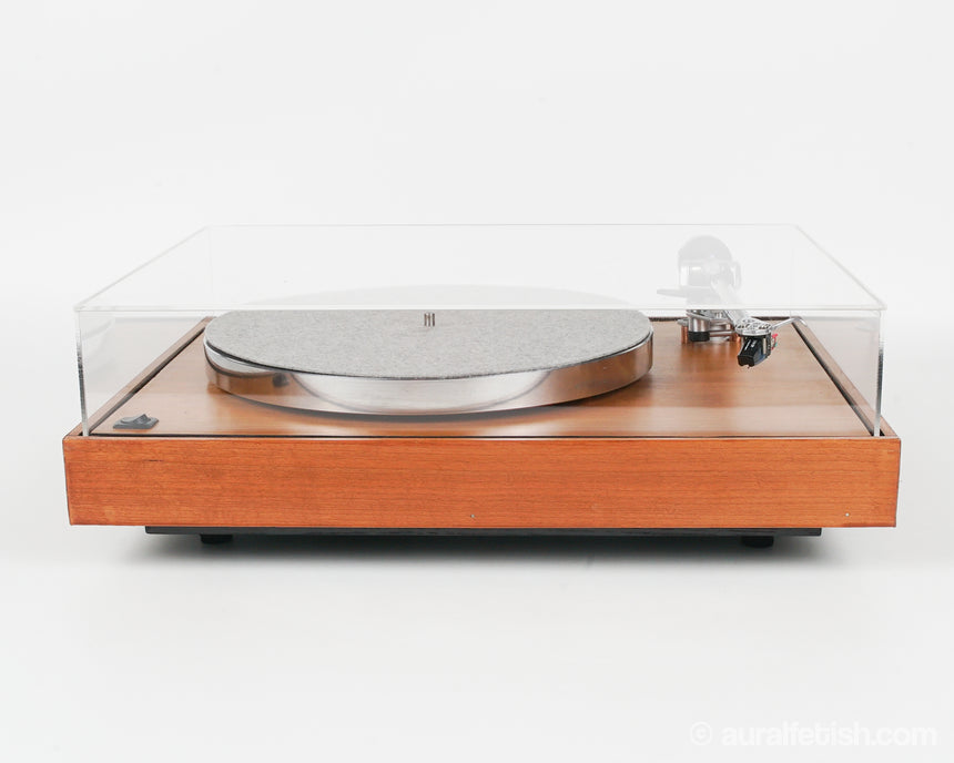 Custom Turntable / Rega Arm / AR Platter / VPI Motor