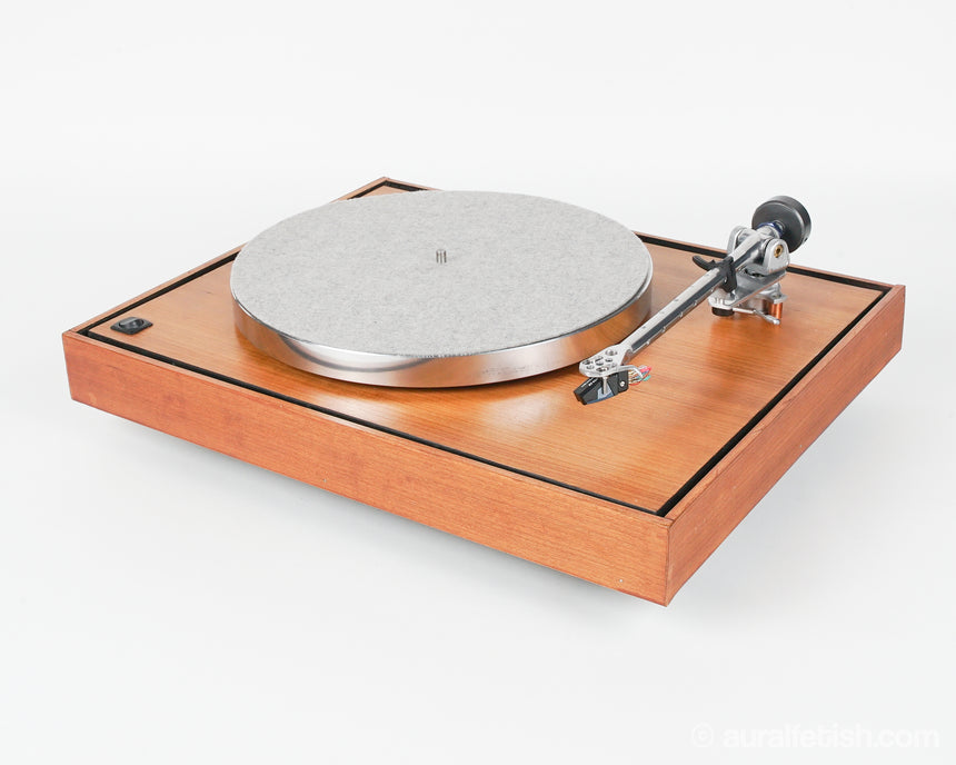 Custom Turntable / Rega Arm / AR Platter / VPI Motor