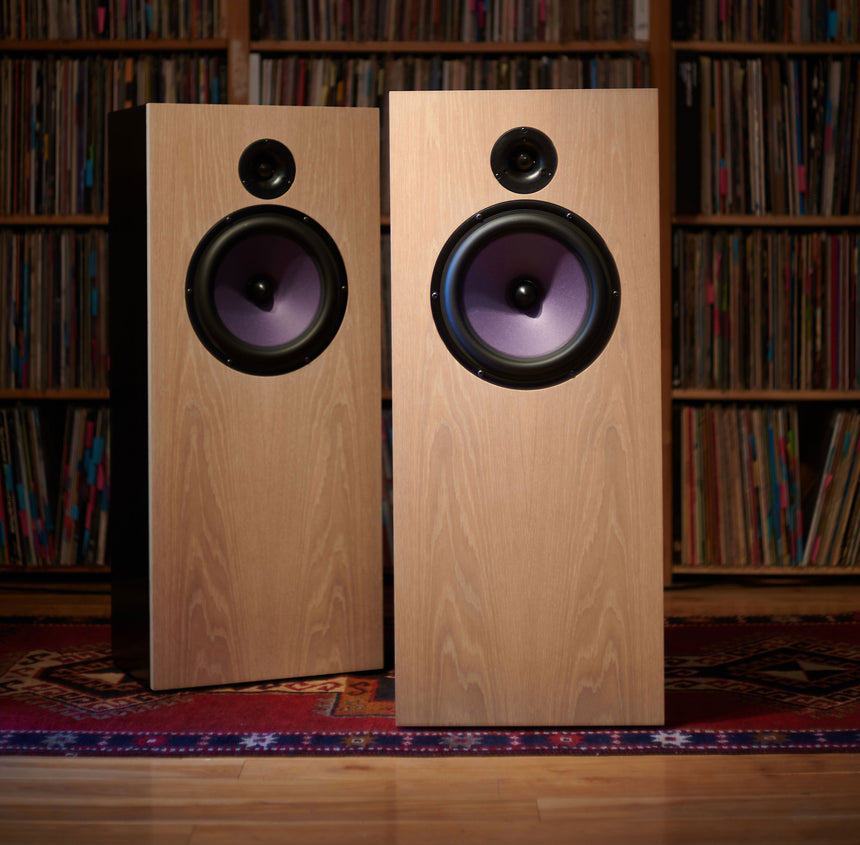 DeVore Fidelity Orangutan O/93 // New / Speakers / Fiddleback Mahogany