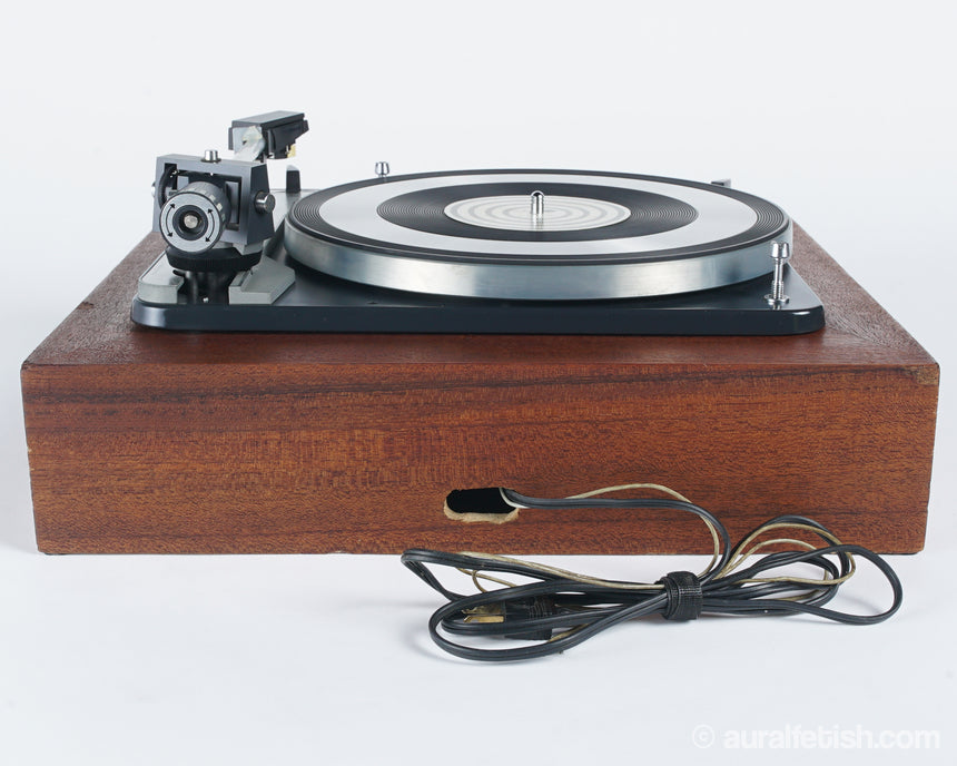 Dual 1019 // Idler-Drive Turntable
