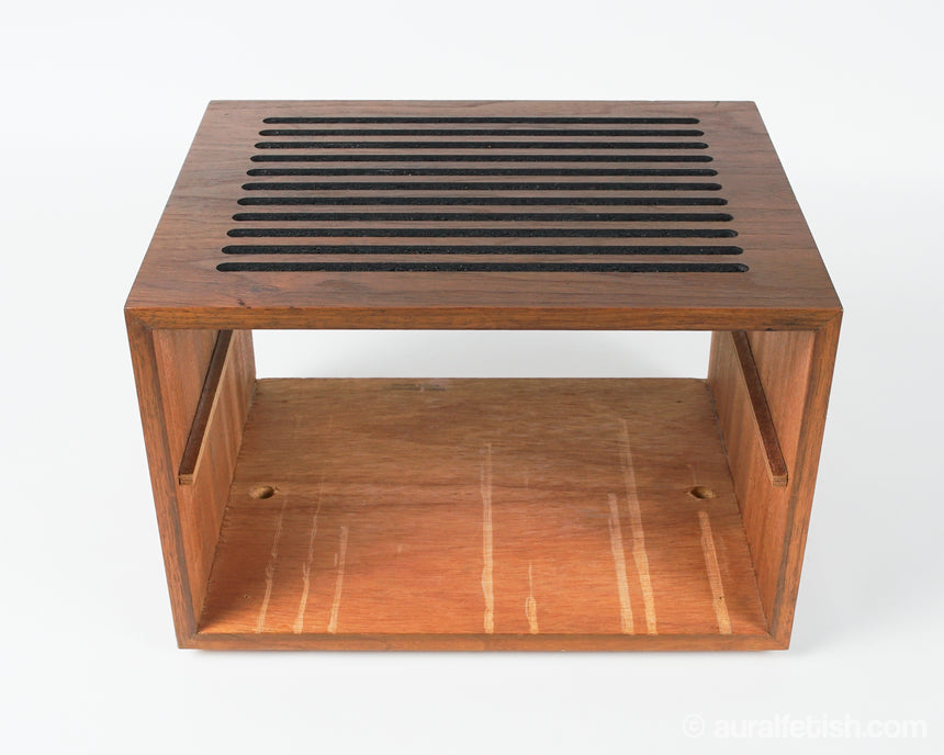 Dynaco CAB 2D // Walnut Cabinet