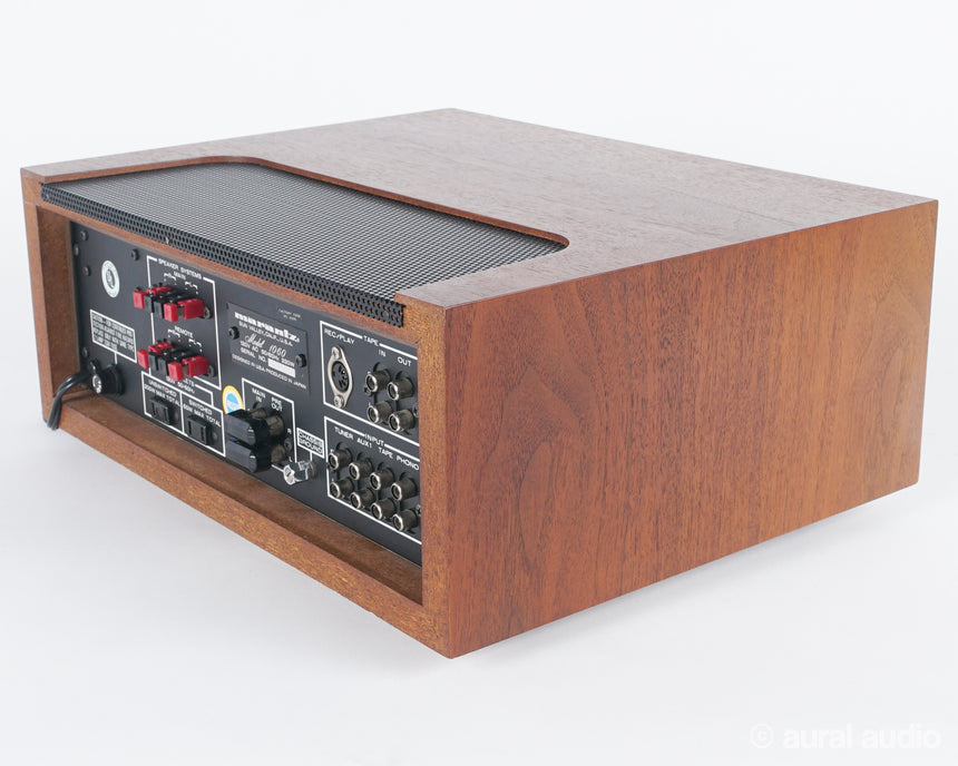 Marantz Model 1060 // Integrated Amplifier