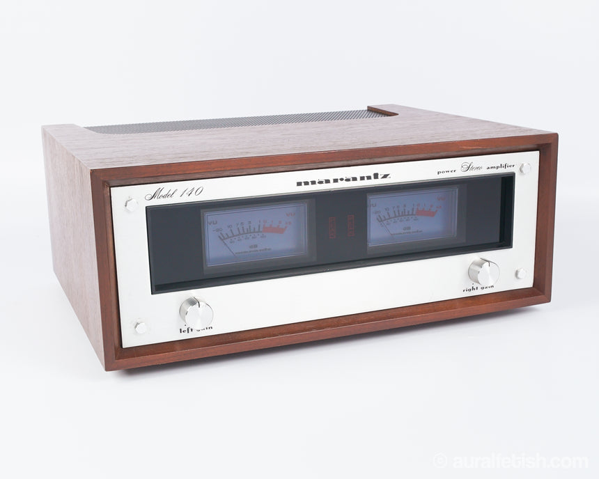Marantz 140 // Solid-State Amplifier