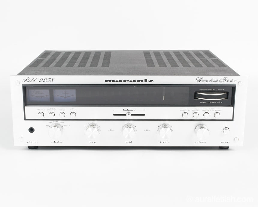 Marantz 2238 // Stereo Receiver