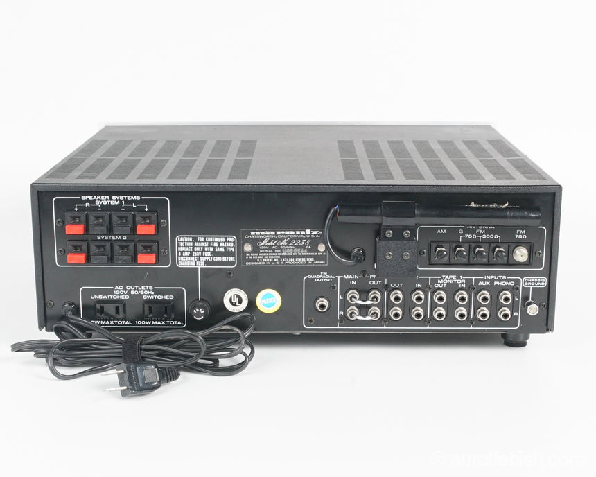 Marantz 2238 // Stereo Receiver