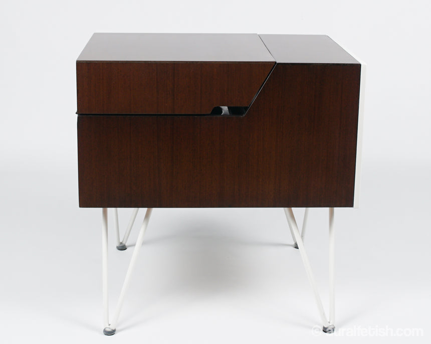 Mitchell 3D // Hi-Fi Turntable Console