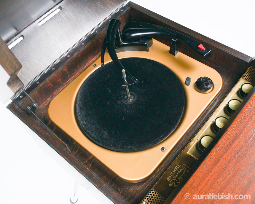 Mitchell 3D // Hi-Fi Turntable Console