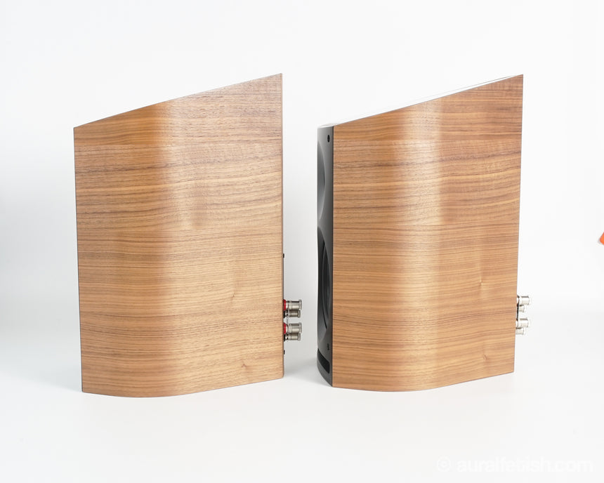 Sonus Faber Venere 2.0 // Bookshelf Speakers