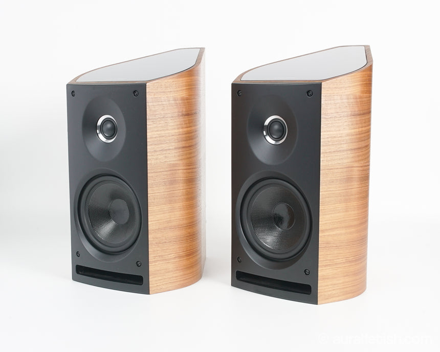 Sonus Faber Venere 2.0 // Bookshelf Speakers