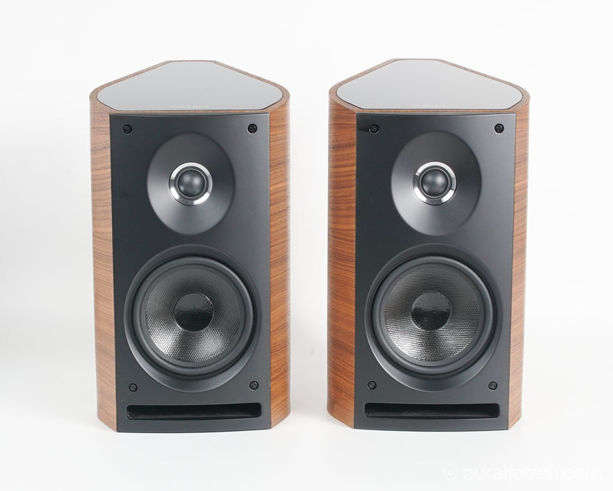 Sonus Faber Venere 2.0 // Bookshelf Speakers