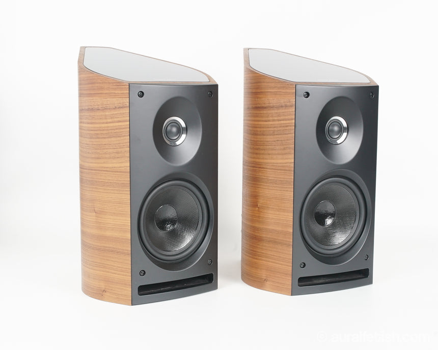 Sonus Faber Venere 2.0 // Bookshelf Speakers