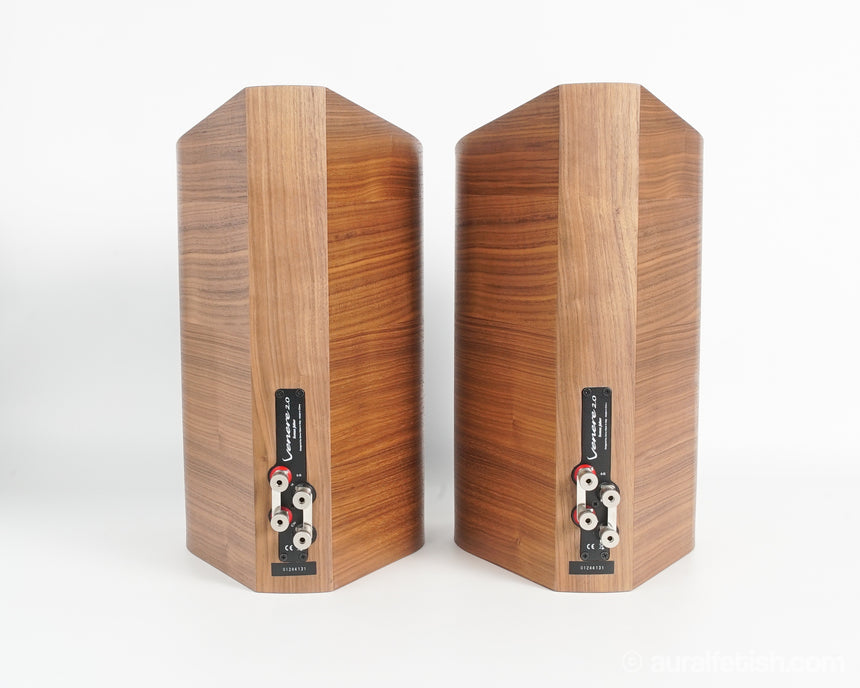 Sonus Faber Venere 2.0 // Bookshelf Speakers