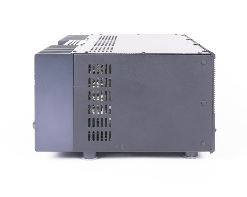 Adcom GFA 555 II // Solid-State Amplifier