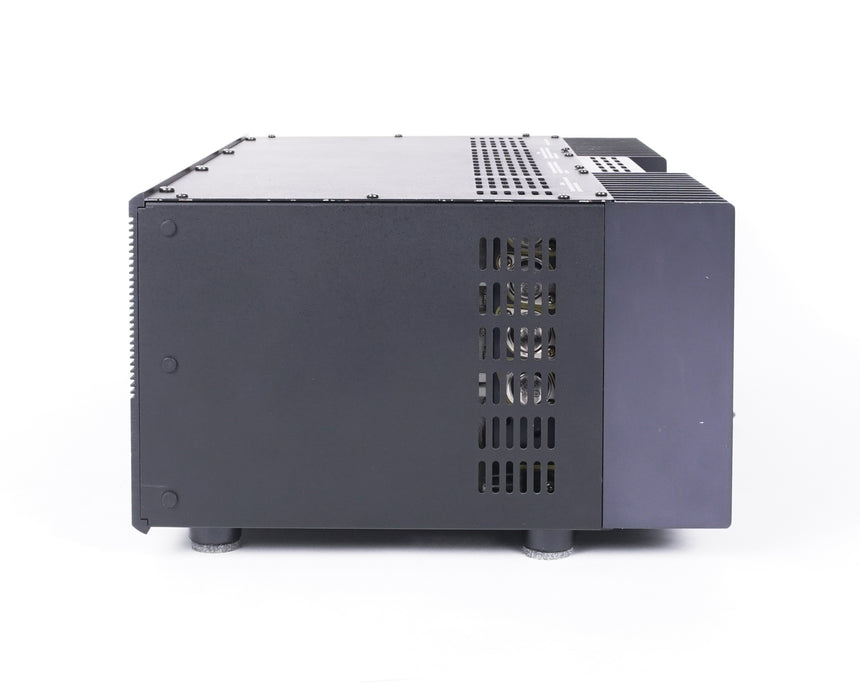 Adcom GFA 555 II // Solid-State Amplifier