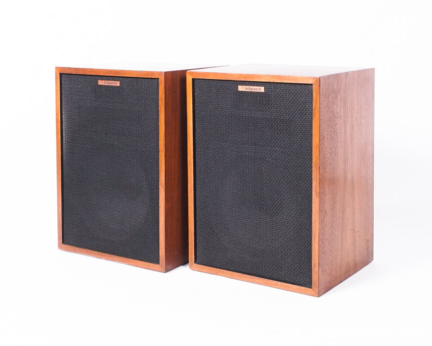 Vintage Klipsch Heresy // Speakers In Oiled Walnut