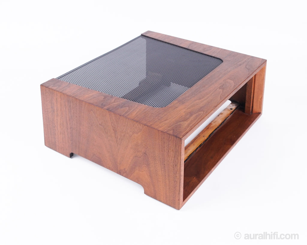 Marantz WC-1 // Vintage Walnut Cabinet – AURAL HiFi