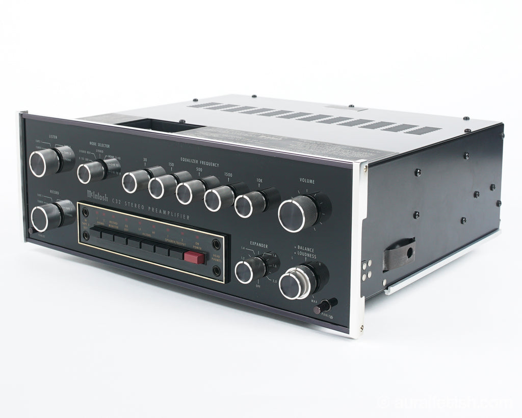 マッキントッシュC32プリアンプ当時定価¥780000 McIntosh C32 Vintage Preamp with Phono and EQ - Serviced