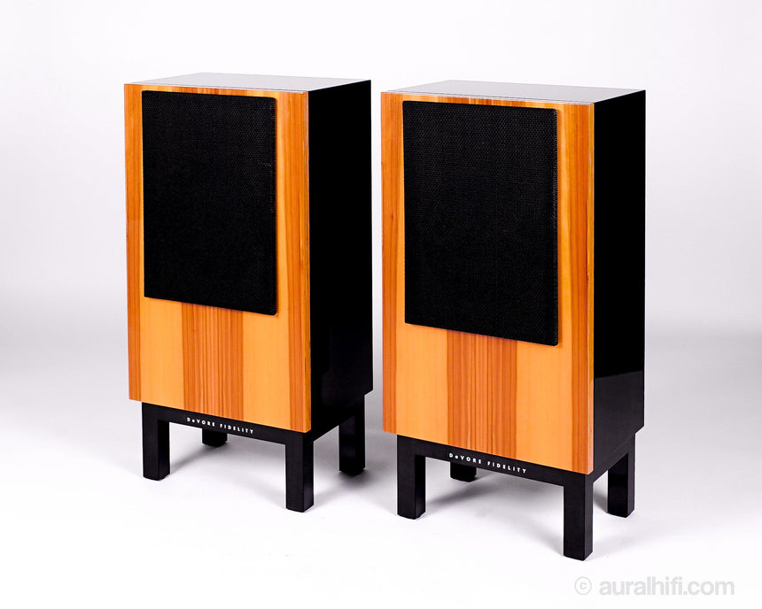 DeVore Fidelity Orangutan O/96 // New / Speakers / Lace Walnut / Hand Polished Gloss