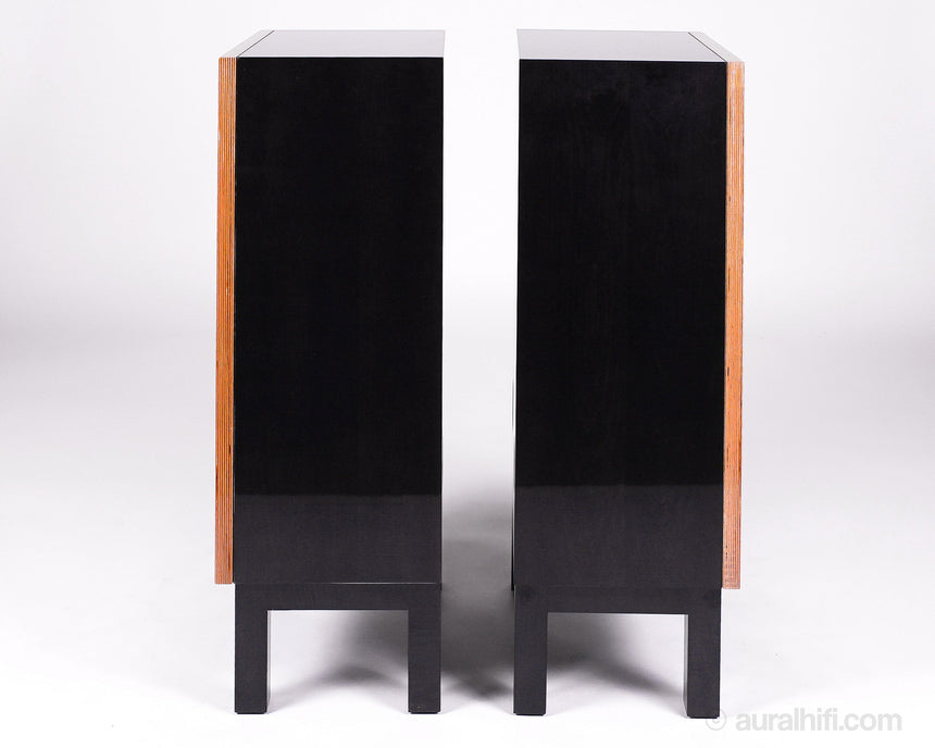 DeVore Fidelity Orangutan O/96 // New / Speakers / Lace Walnut / Hand Polished Gloss