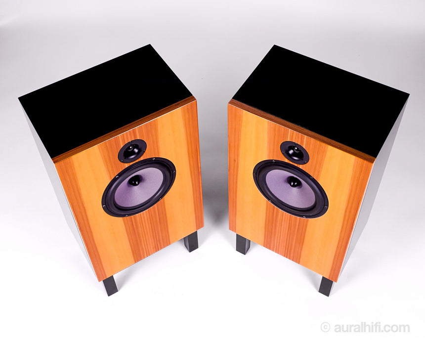 DeVore Fidelity Orangutan O/96 // New / Speakers / Lace Walnut / Hand Polished Gloss
